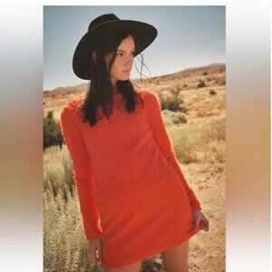 Chic Sweater Dress NWOT - small